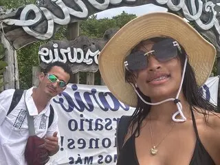 Pics show AndyTeresa