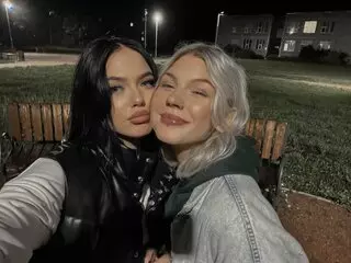 Live camshow EvaAndBeth