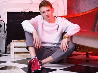 Xxx webcam JulianCurve